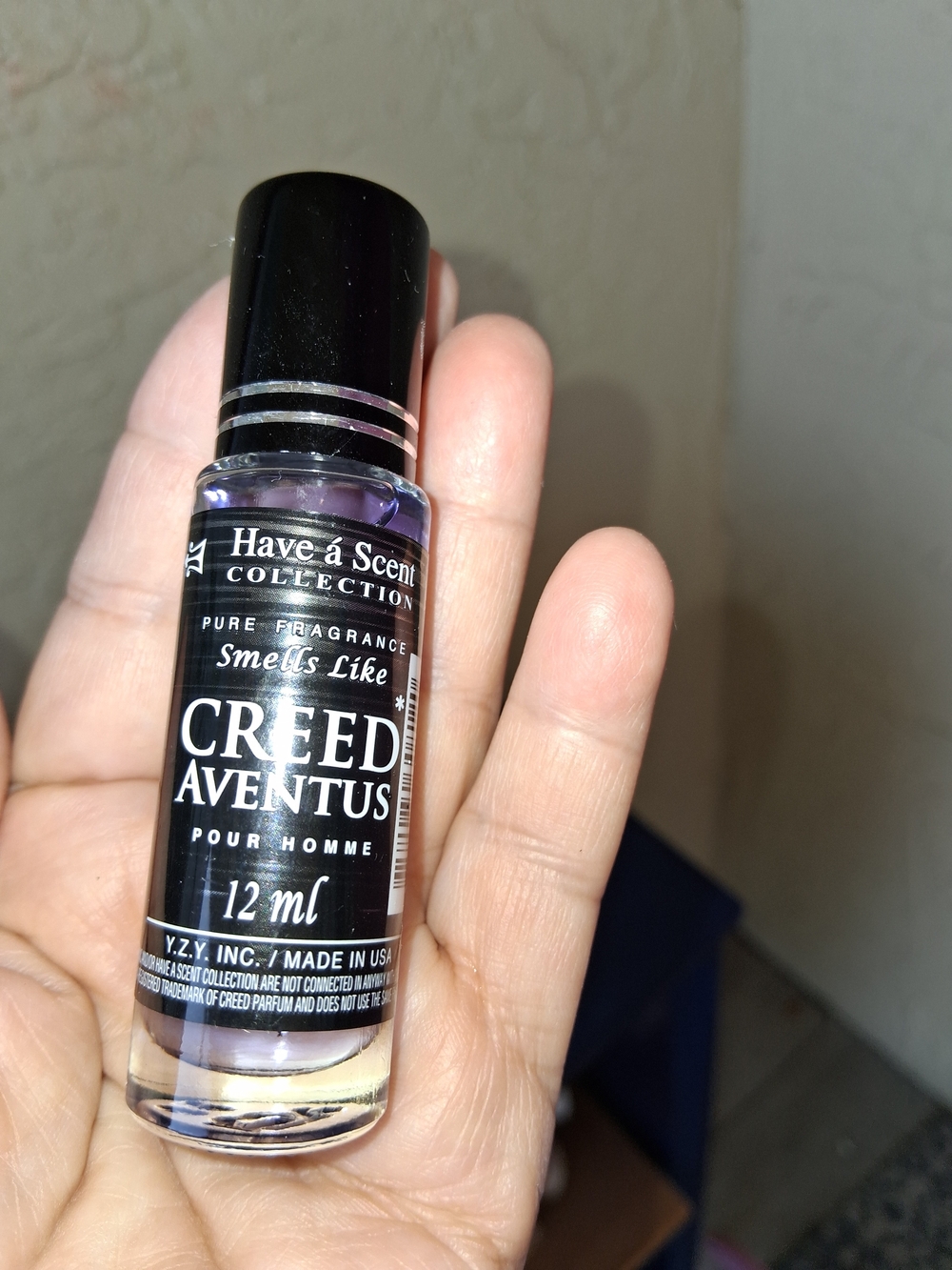 Creed Aventus Inspired Fragrance Roll-On for Men - Black / Purple - Picture 4 of 5